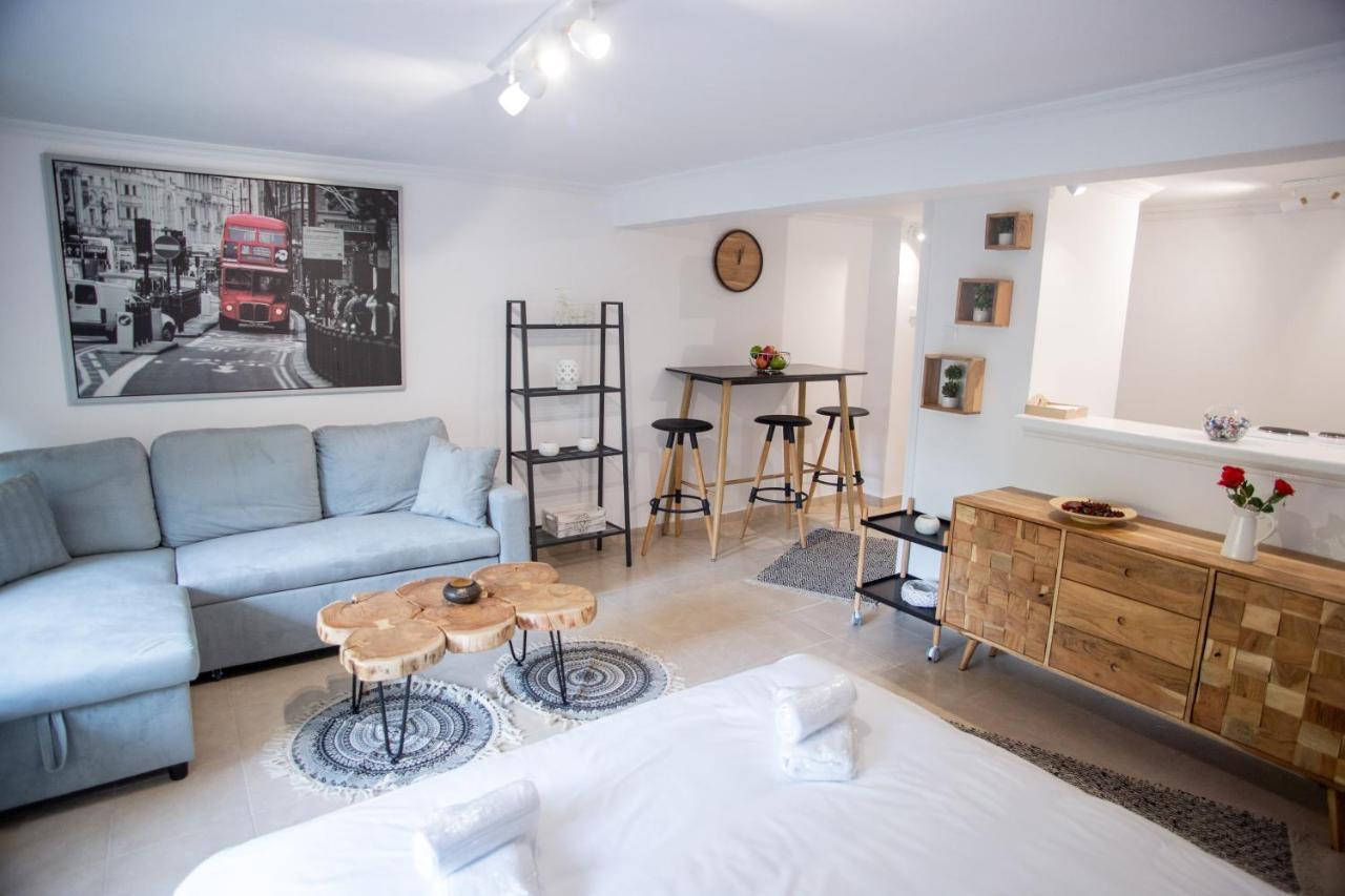 Thessaloniki Center Small Studio Apartment Tessalónica Exterior foto